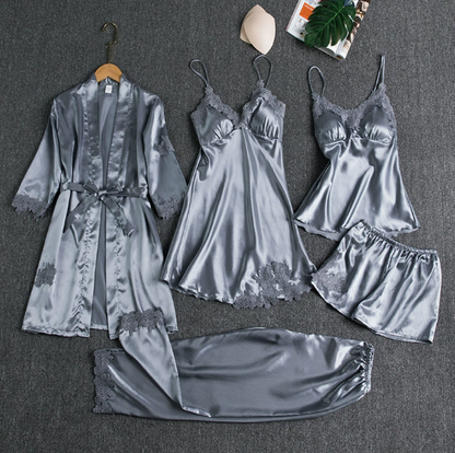 Pyjama femme en soie douce et légère