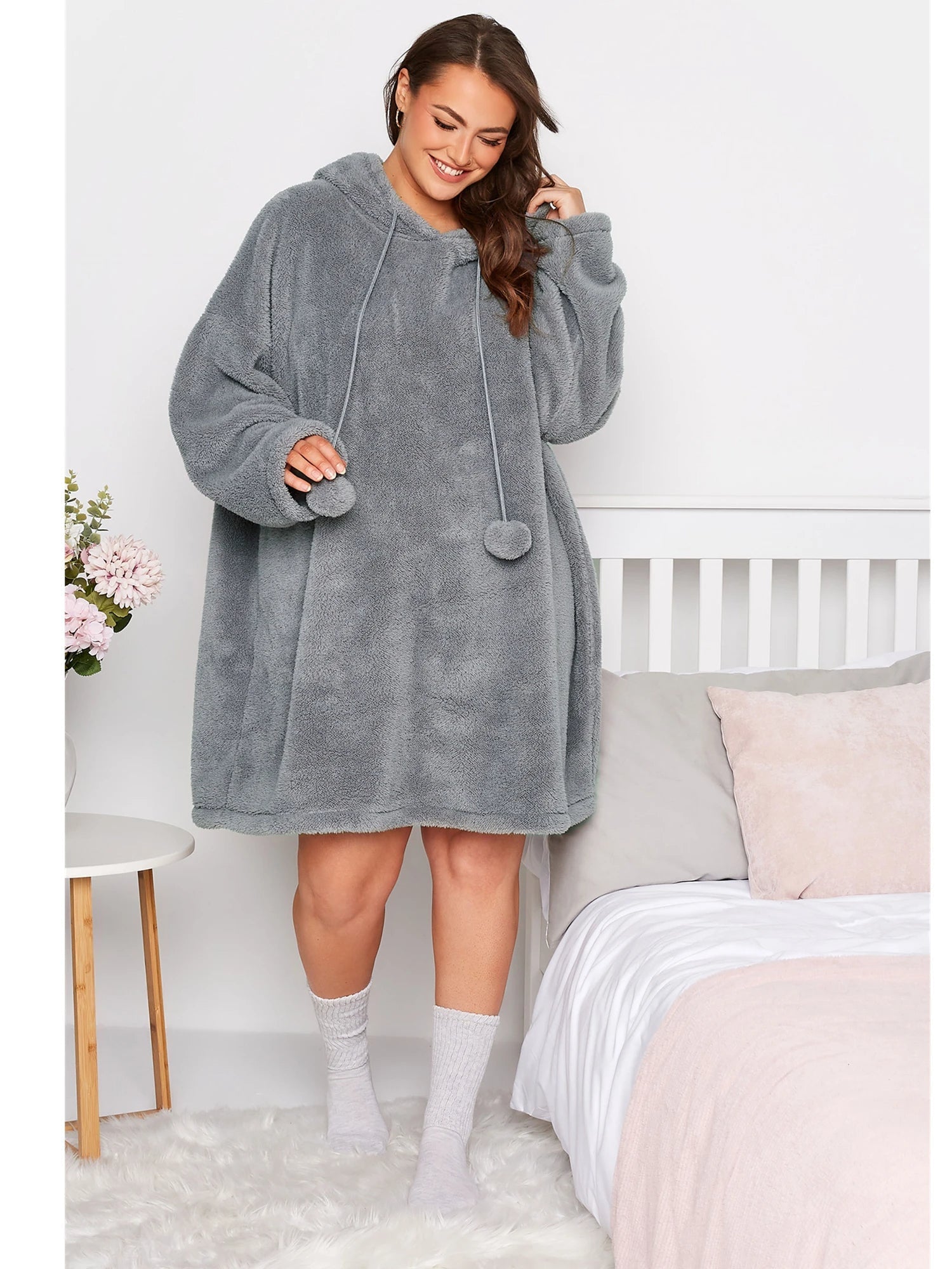 Robe Hiver Grande Taille Féminine avec Poches et Capuchon - PanierRoyale