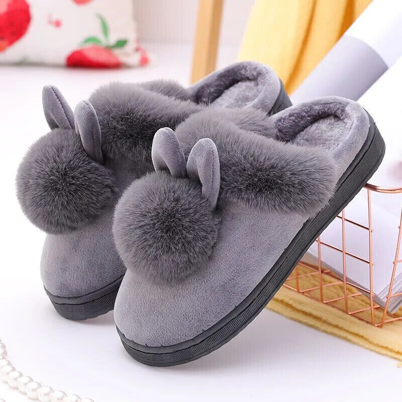 Pantoufles Peluche Lapin Douces et Confortables