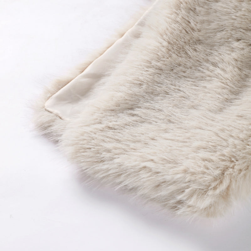 Pullover Femme Épaules Découvertes en Fausse Fourrure
