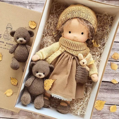 Poupée en peluche avec accessoires de qualité