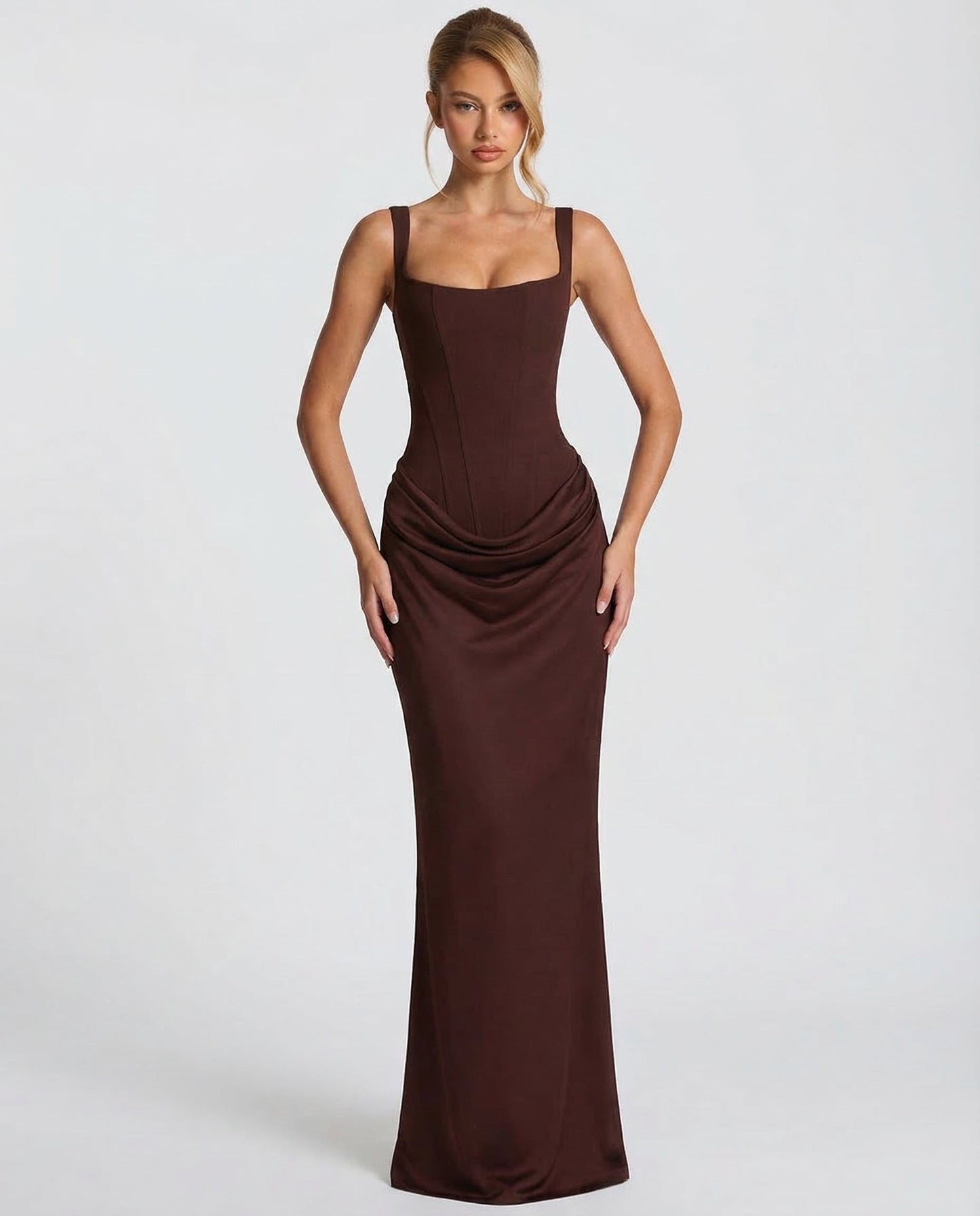 Robe Maxi Femme Satinée Coupe Ajustée Effet Sablier