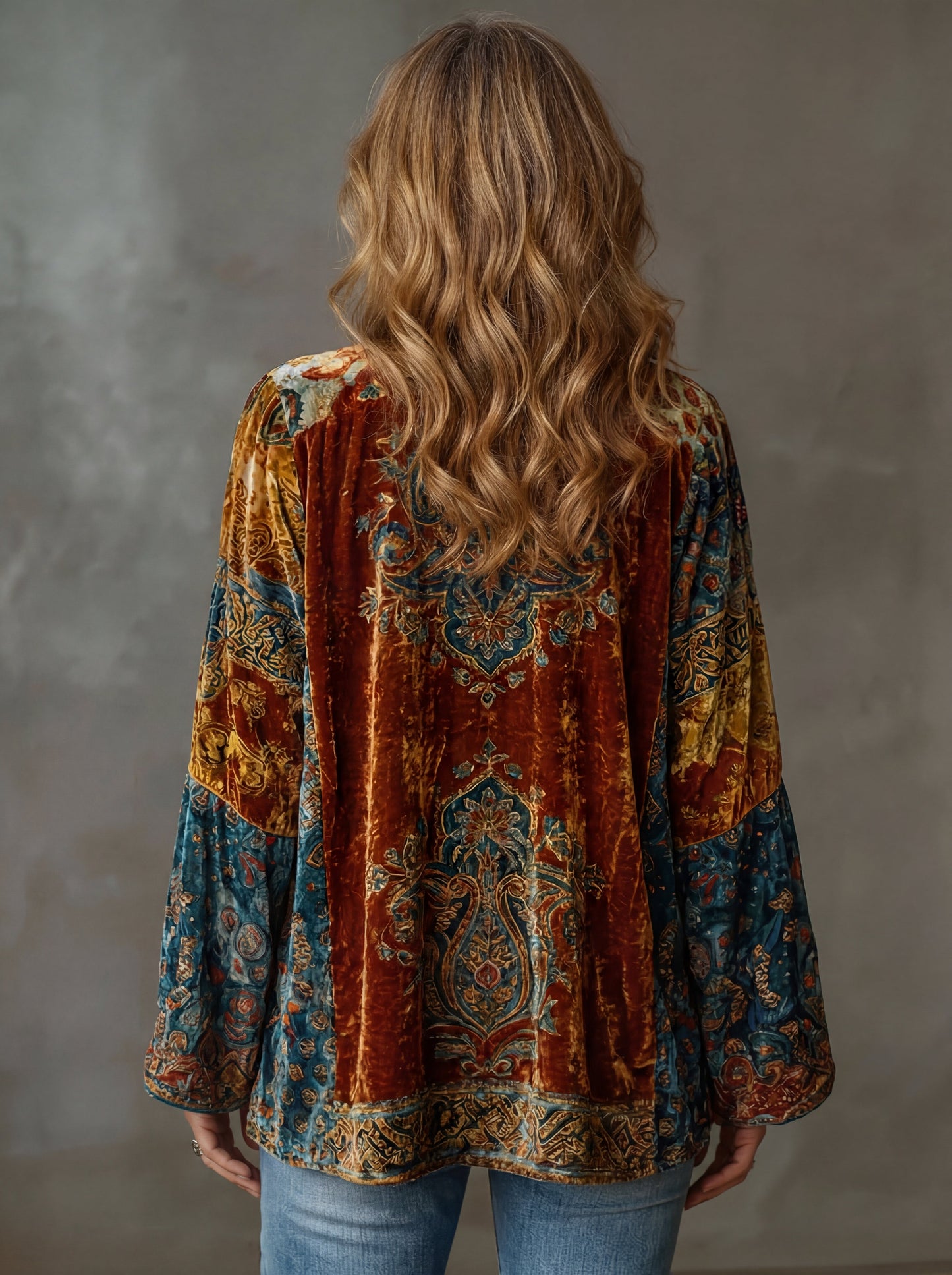 Veste Kimono Femme Fluide Motifs Artistiques Coupe Ample