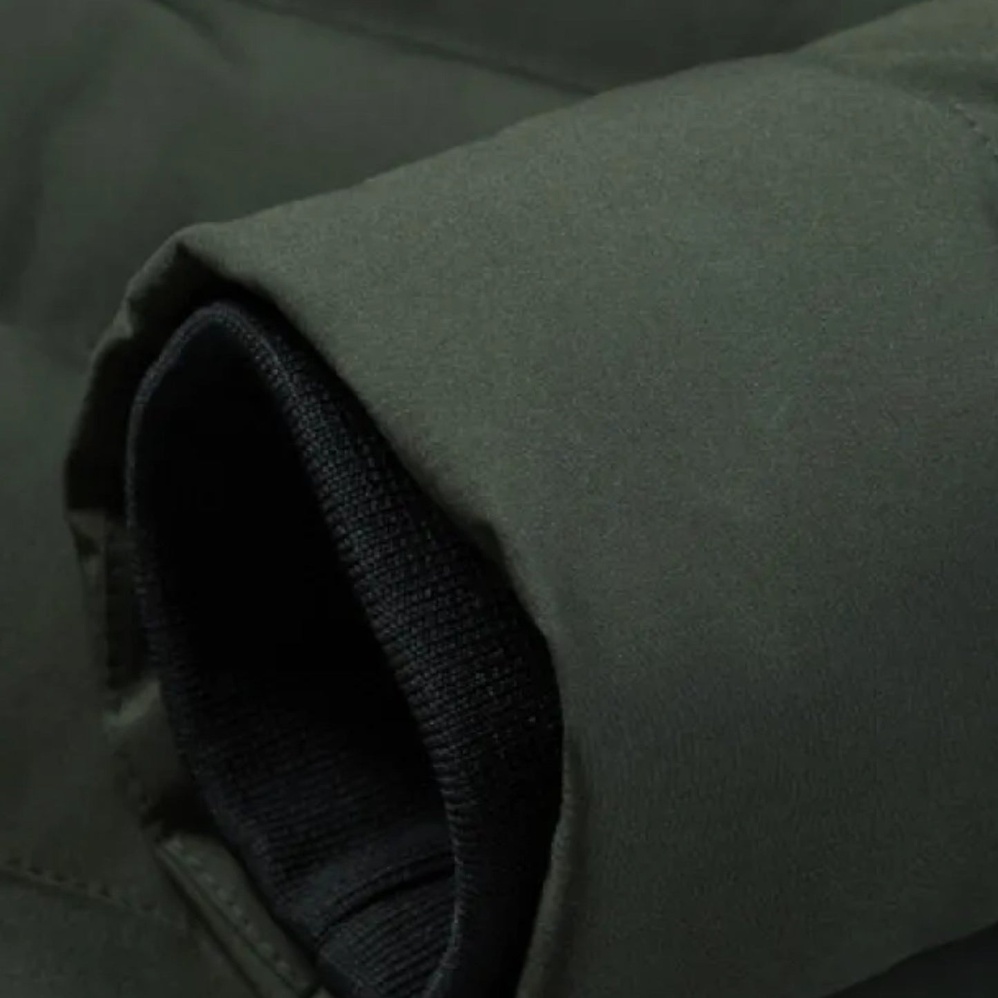 Parka Hiver Homme Robuste et Imperméable avec Capuche