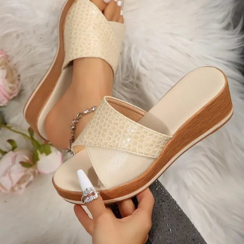 Sandales Plates-formes Femmes Été à Talons Plats avec Décoration Brodée