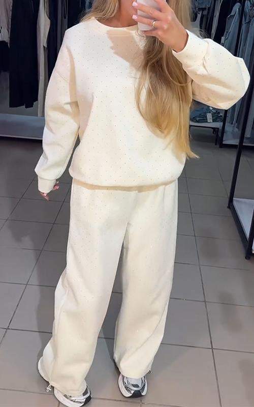 Pyjama Femme Élégant en Soie Douce avec Paillettes