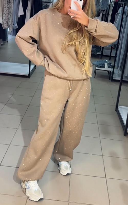 Pyjama Femme Élégant en Soie Douce avec Paillettes