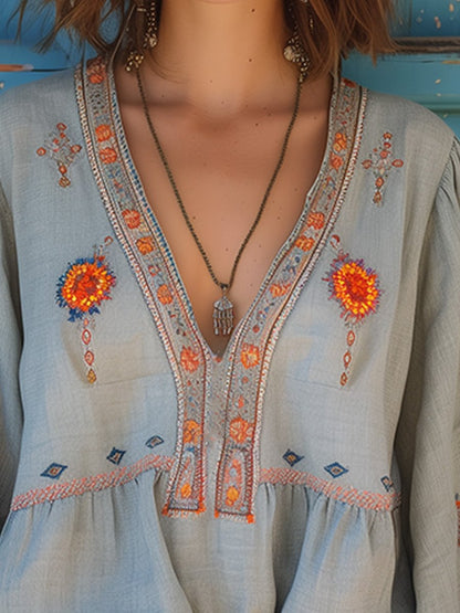 Blouse femme décolletée V avec dentelle brodée