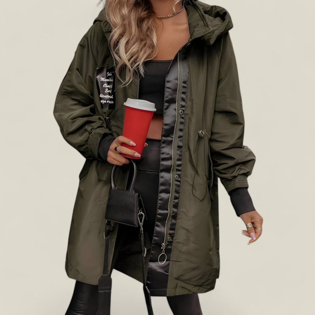 Veste à capuche streetwear confortable et stylée