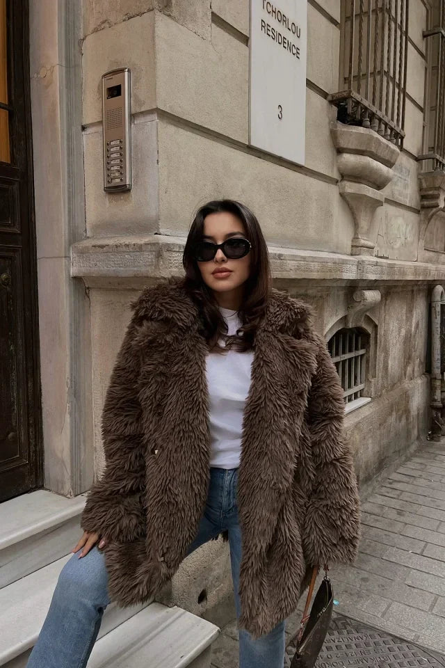 Manteau en Peluche Doux et Confortable pour Femme - BerlinGlamour