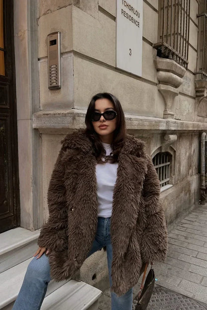 Manteau en Peluche Doux et Confortable pour Femme - BerlinGlamour