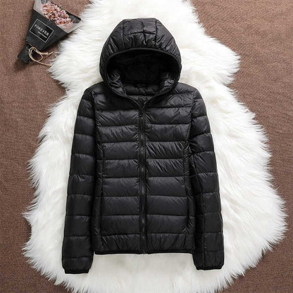 Doudoune Femme Légère Matelassée Capuche Coupe Ajustée