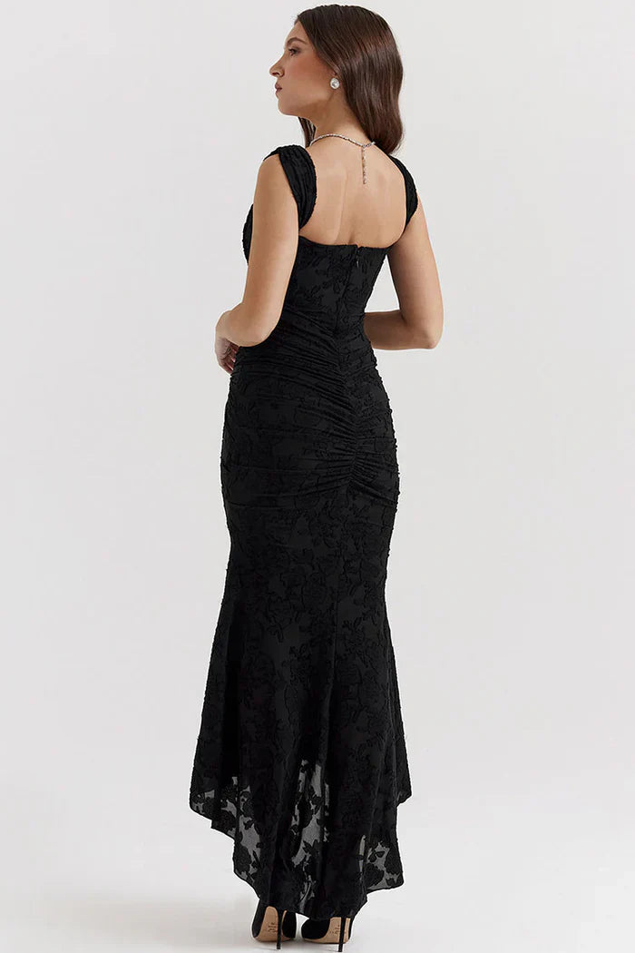 Robe de soirée sans bretelles en dentelle élégante