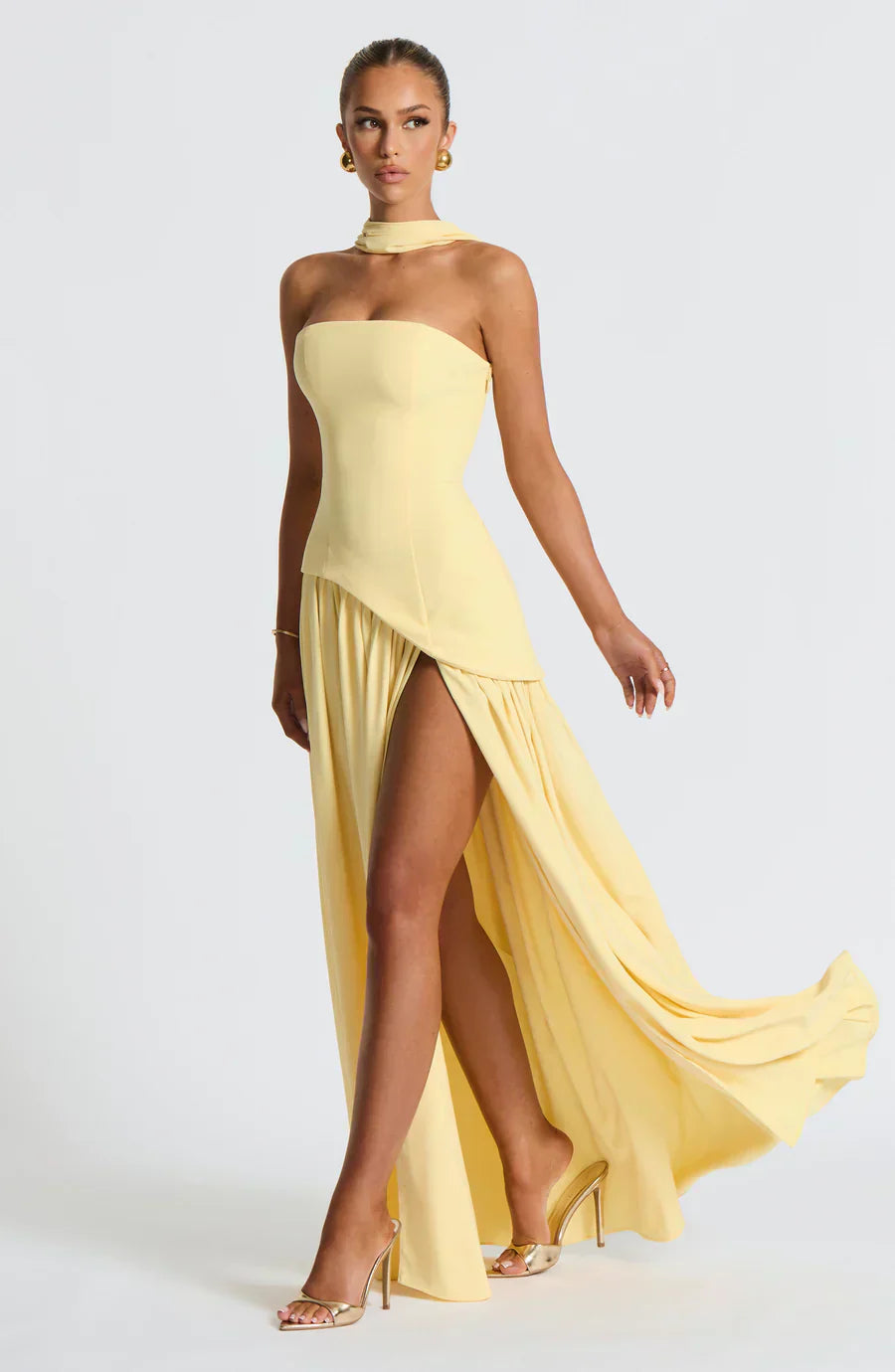 Robe de Soirée Femme Rouge et Noir Élégante à Fente - PanierRoyale