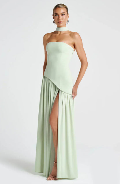 Robe de soirée asymétrique pour femme mariée