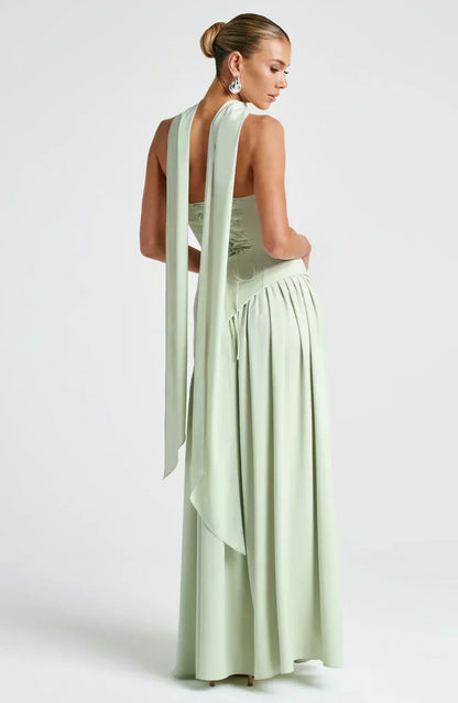 Robe de soirée asymétrique pour femme mariée