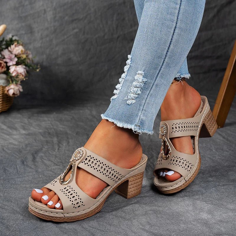 Sandales Femme Orthopédiques Talon Confortable Détails Ajourés