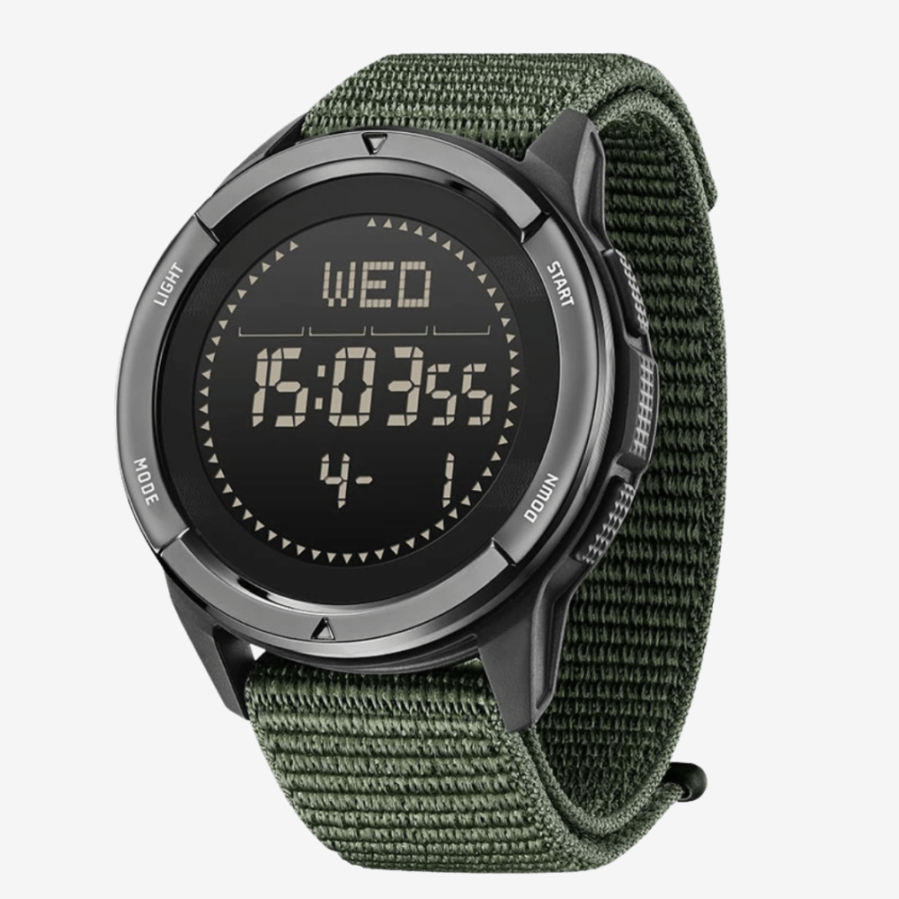 Montre Sport Étanche Légère en Carbone - luxestyle