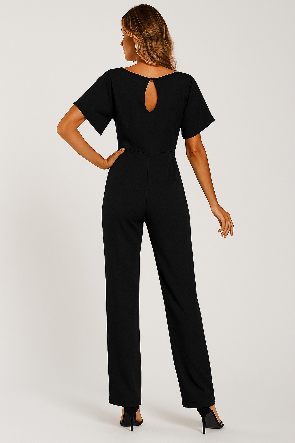 Combinaison Femme Élégante avec Ceinture Taille