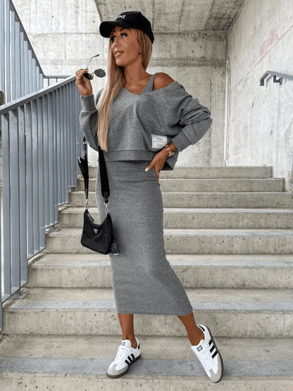 Ensemble urbain deux pièces : pull crop et jupe mi-longue