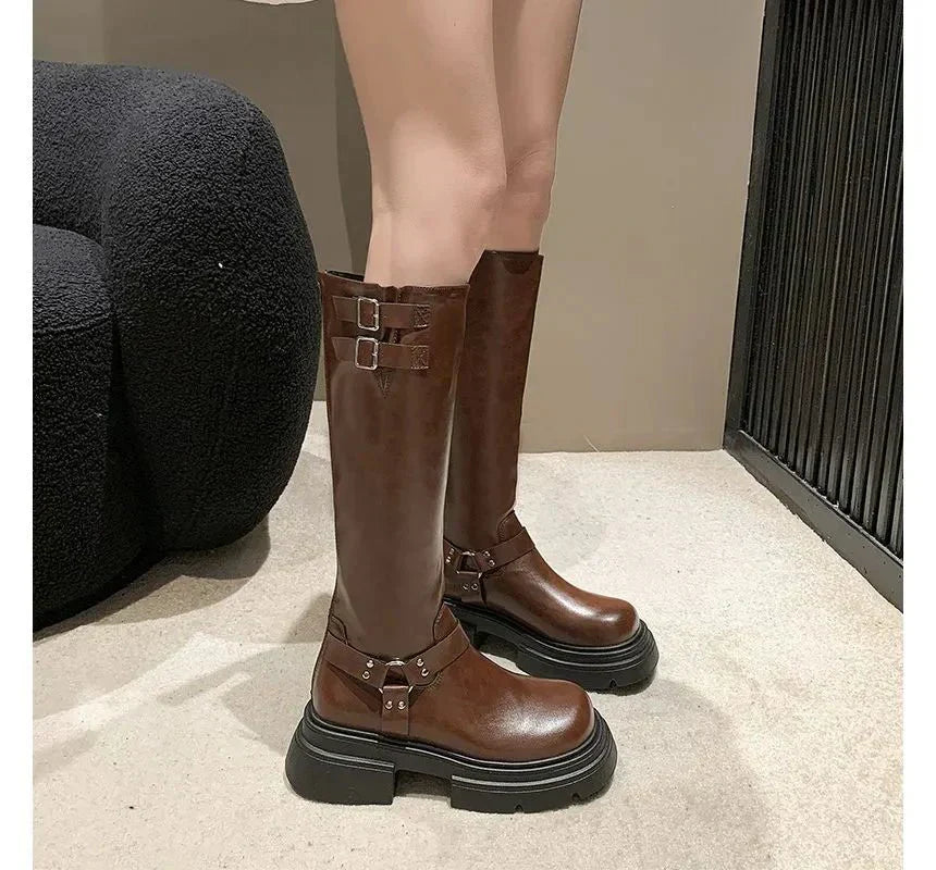 Bottes Hiver Talons Plats en Cuir avec Boucles