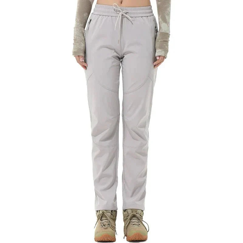 Pantalon de randonnée femme légère et étanche