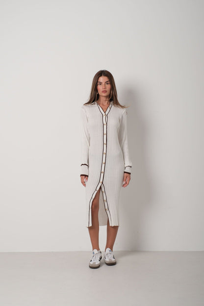Robe Tricotée Femme Boutons Contraste Élégante