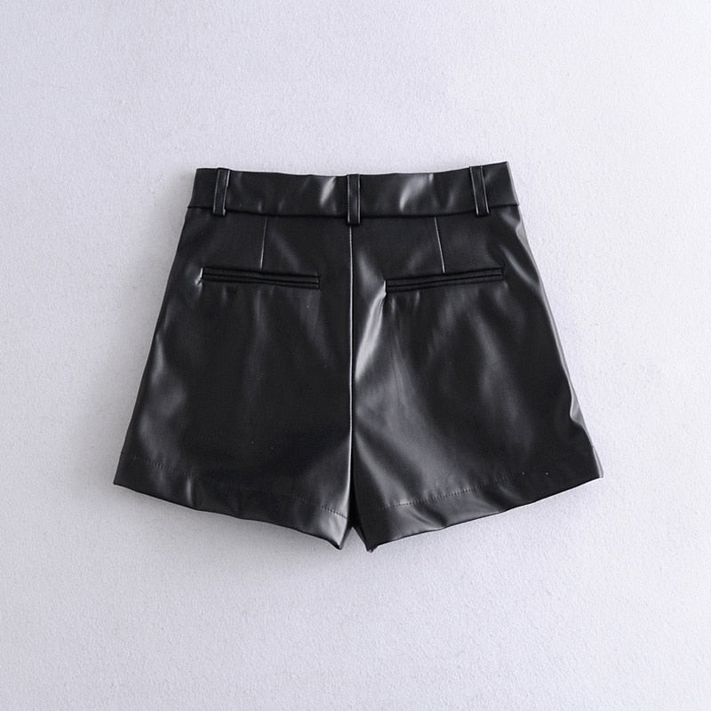 Shorts cuir femme élégants avec détails brodés