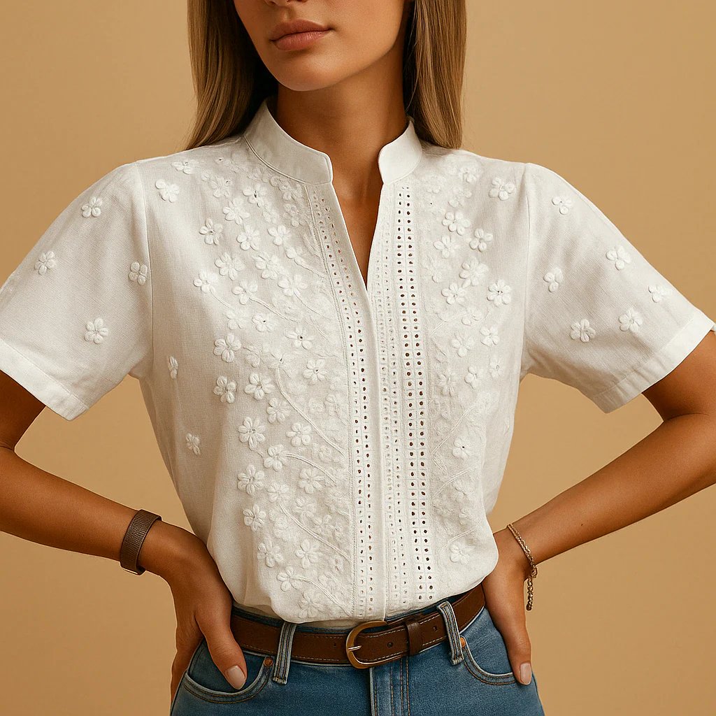 Blouse Femme Coton Broderies Florales Coupe Ajustée