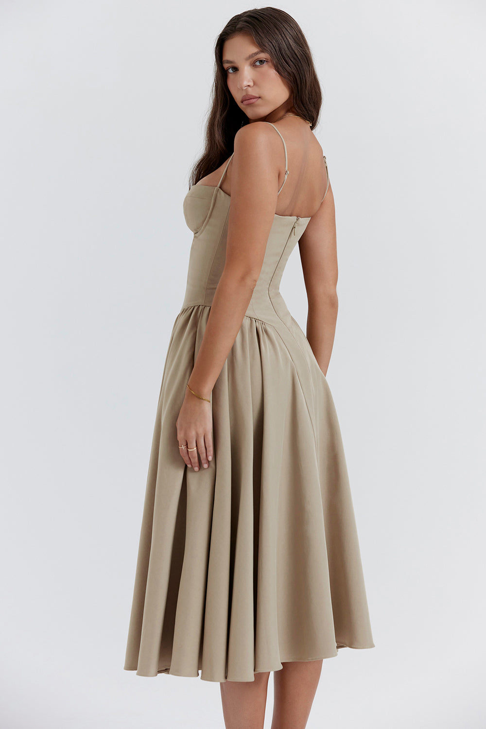 Robe Midi Femme Bretelles Fines Coupe Fluide Manches Sans