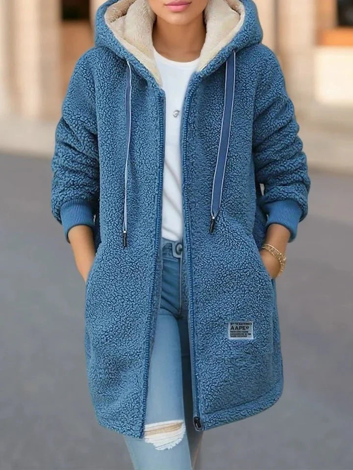 Veste femme à capuche zippée streetwear moderne - PanierRoyale
