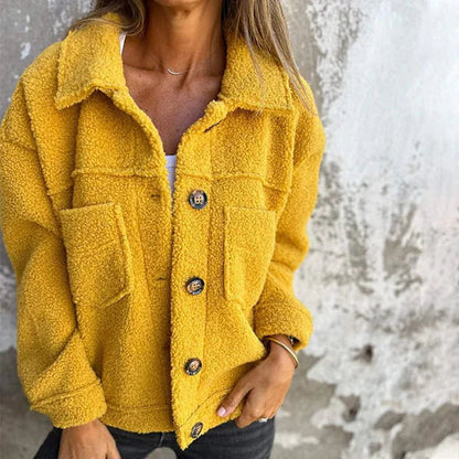Veste Tricotée Grande Taille pour Femme avec Poches et Boutons