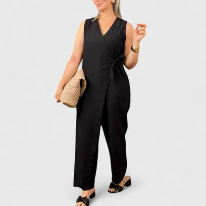 Combinaison femme sans manches avec ceinture taille