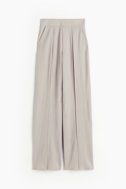 Pantalon Femme Évasé avec Plis sur le Devant - BerlinGlamour