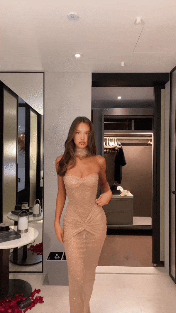 Robe Soirée Élégante Transparente et Glamour