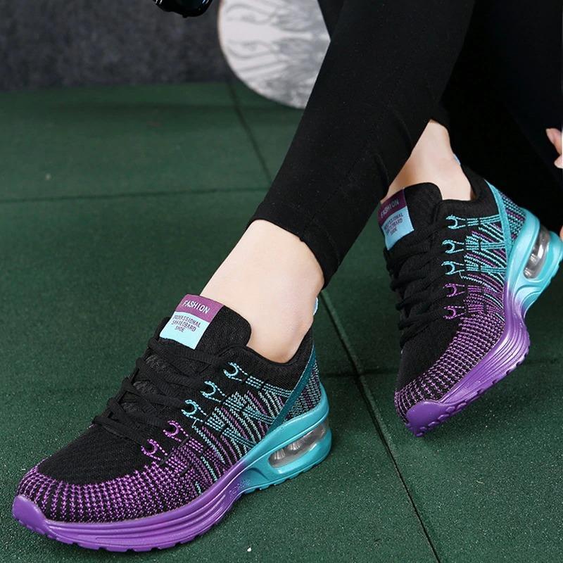 Chaussures de Loi­sir Féminines Confor­tables