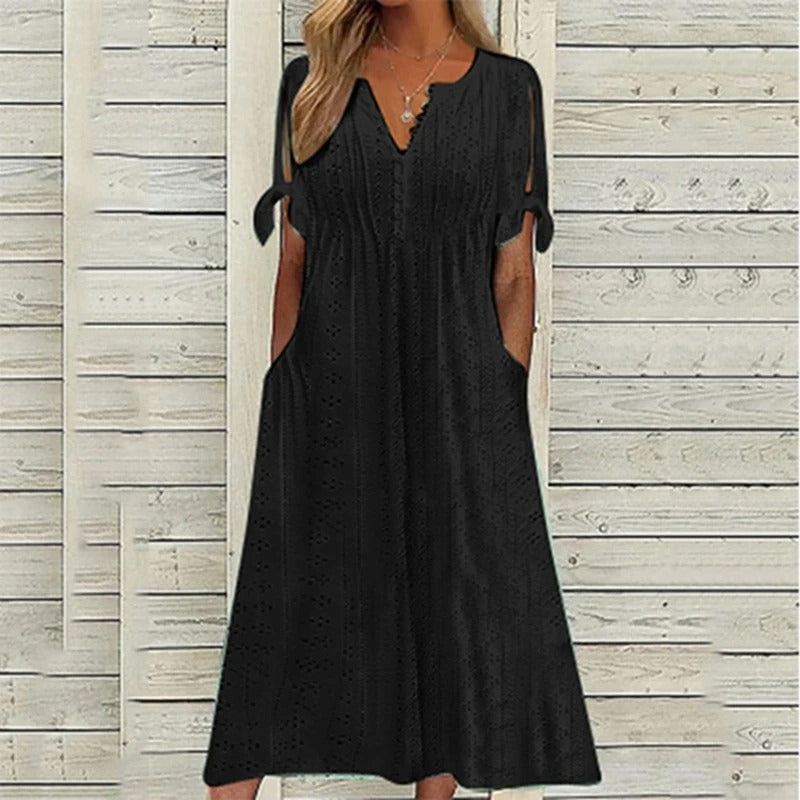 Robe Été Dentelle Col V Légère et Féminine