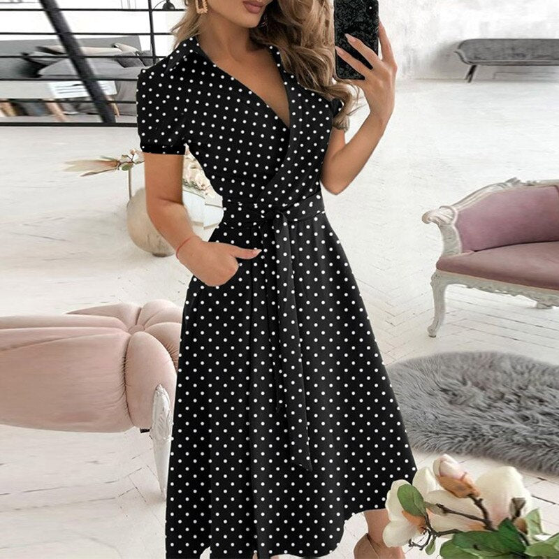 Robe Féminine Mi-Mollet Élégante pour Femme