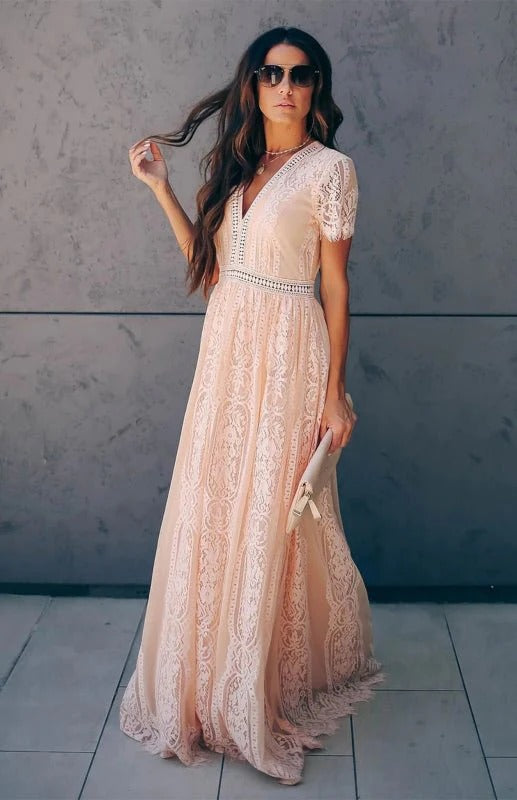 Robe de Mariée Dentelle Blanc Éclairage Féminin