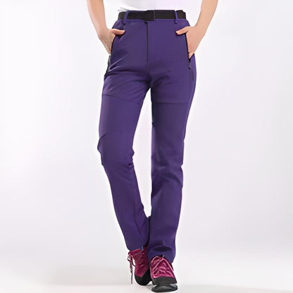 Pantalon de randonnée femme résistant et imperméable