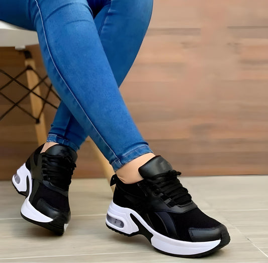 Baskets Femme Blanche et Noir Sport Chic - PanierRoyale